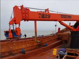 辽宁船吊19